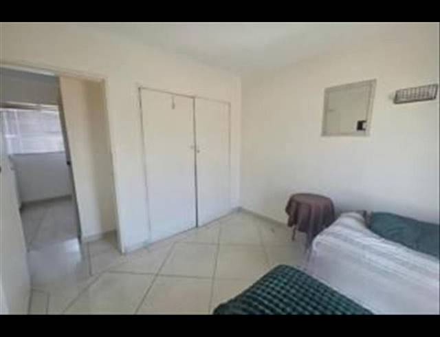 2 BEDROOM TOWNHOUSE FOR SALE IN FREEWAY PARK